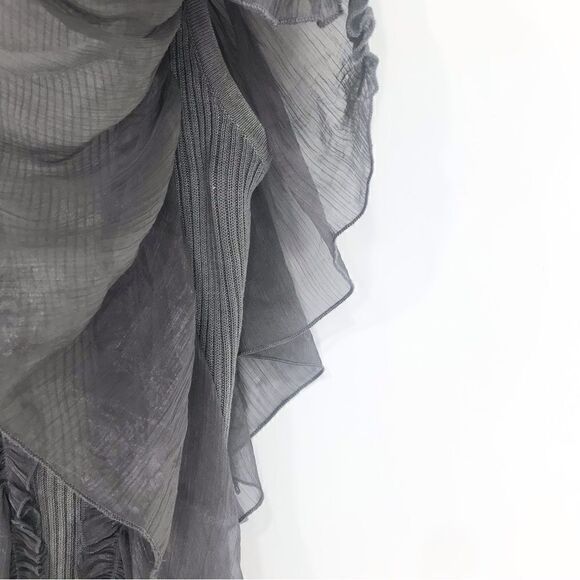 Isabella Rodriguez Gray Knit Ruffle Flutter Sleeve Blouse - Picture 8 of 12